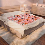 Pink Halloween Plush Blanket — Cute Ghosts, Pumpkins & Coffee Pattern